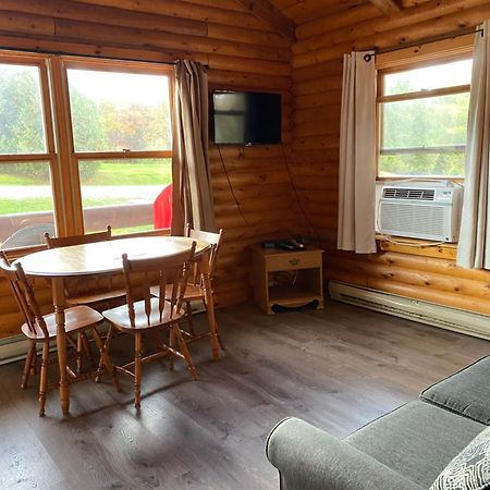 Adventures East Cottages And Campground Baddeck Inlet Exteriér fotografie