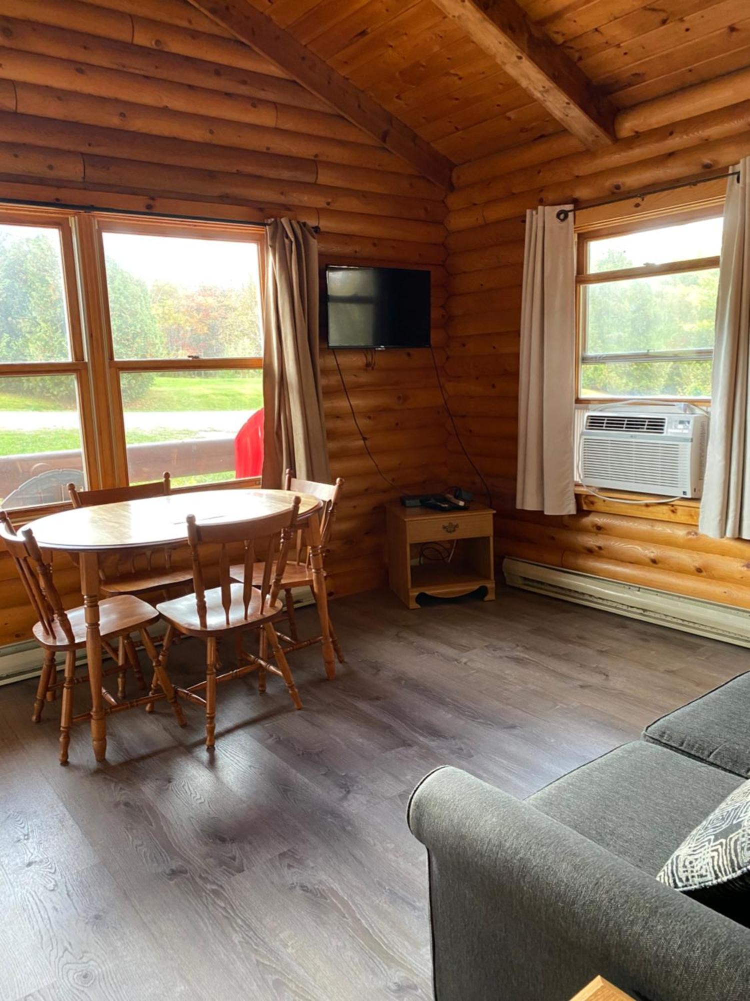 Adventures East Cottages And Campground Baddeck Inlet Exteriér fotografie